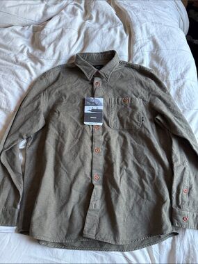 Finisterre Olive Green Button-Down Shirt with Chest Pocket